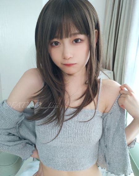 被好几个人添pp_1080P免费播放