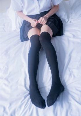 狼人综合av_剧情片在线观看完整版