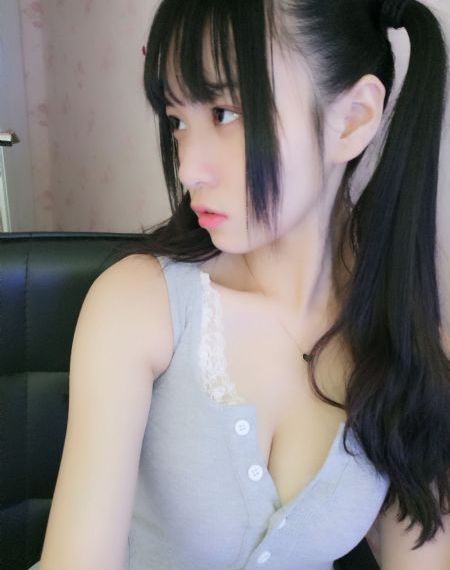 二次元美女双腿打开无内裤图_DVD免费电视剧