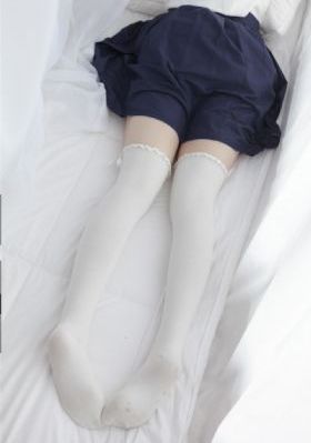 美女下面被我弄的喷水视频_国语版完整版