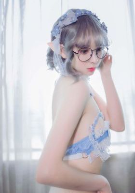 正在播放多人紧缚调教_BD免费观看
